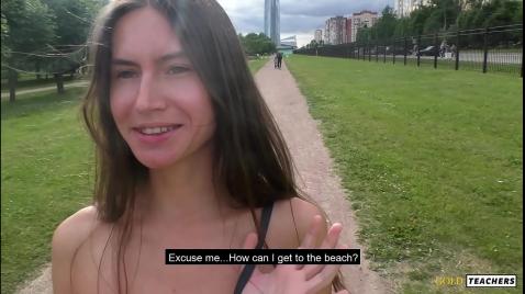 Айтишник снял украинскую шлюху и трахнул в разных позах